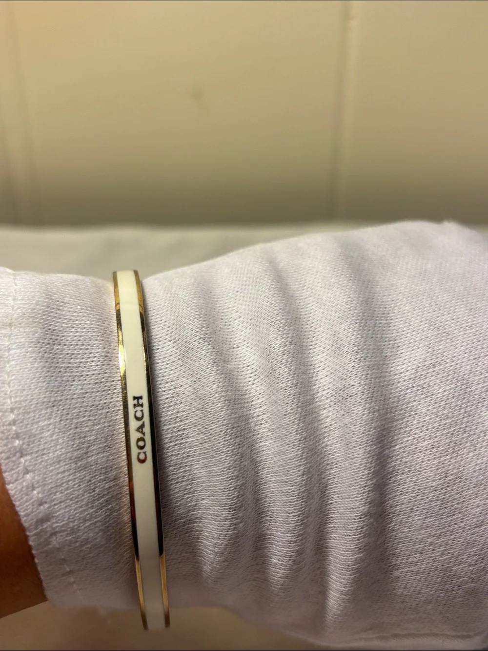 EUC COACH Horse & Carriage Gold-Tone Bangle Bracelet Trio Set - FULL SET!